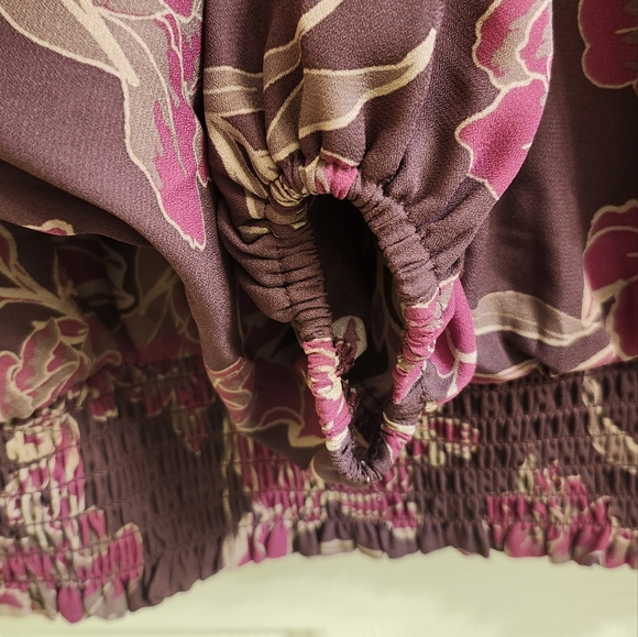 Nine Britton Keyhole Smocked Waist Burgundy and Purple Floral Blouse NWT - Picture 8 of 8